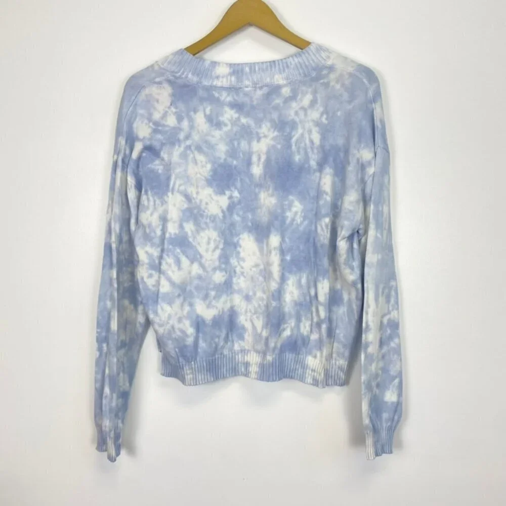 RD Style Blue and White Tie Dye V neck Swe…